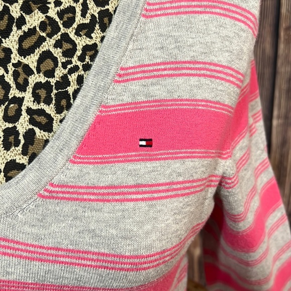 Tommy Hilfiger Sweater - Picture 5 of 8
